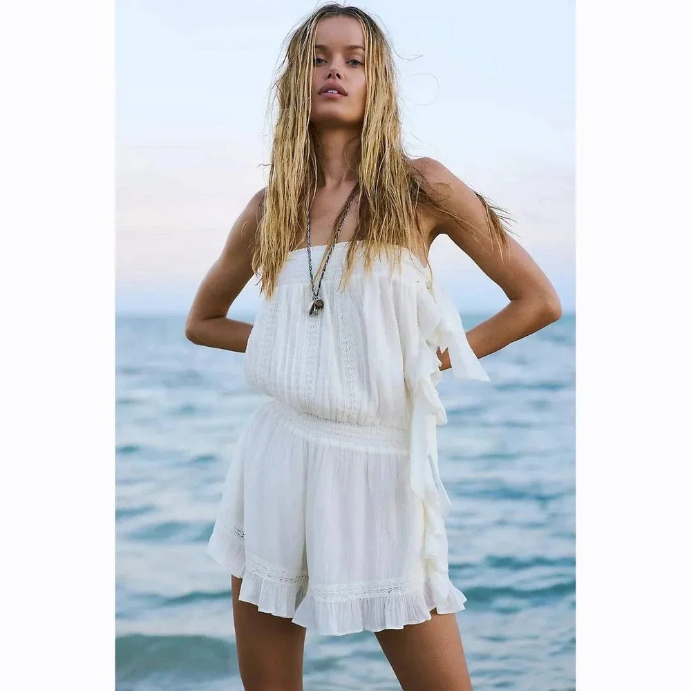 Free People Feelin Fancy Romper XS Ivory Lace Ruffle Gauzy Boho Beachy Romantic